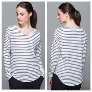 Lululemon Weekender Top